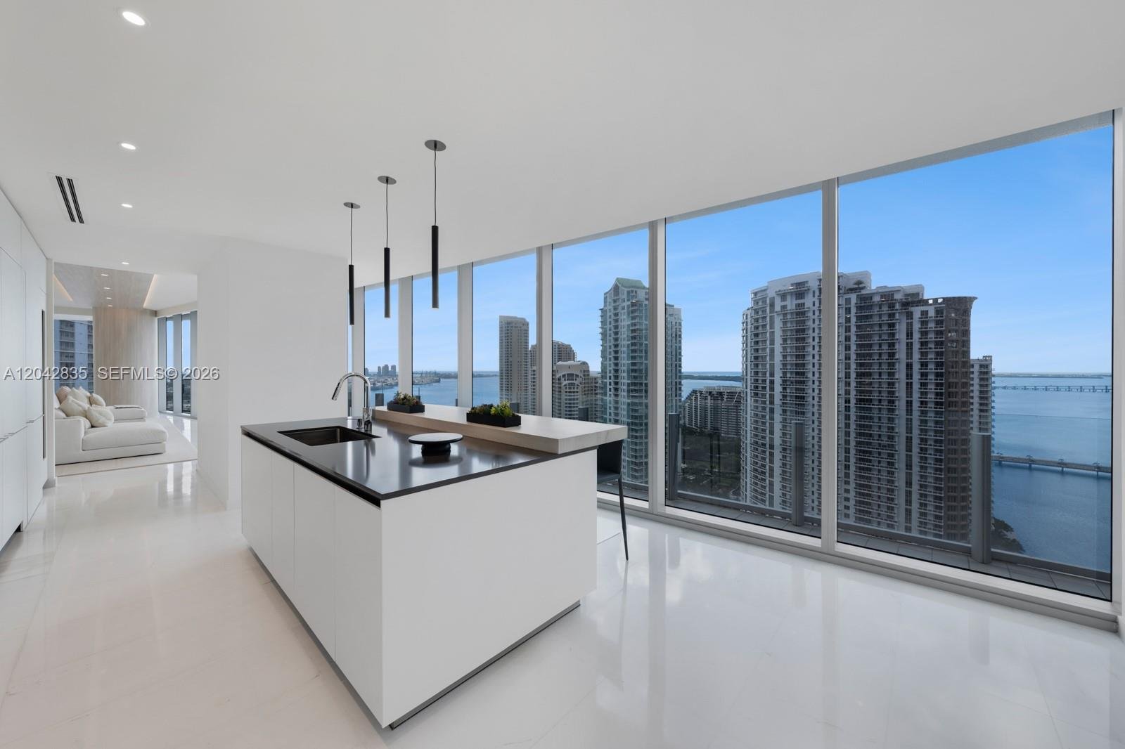 300 BISCAYNE BOULEVARD WAY #2701