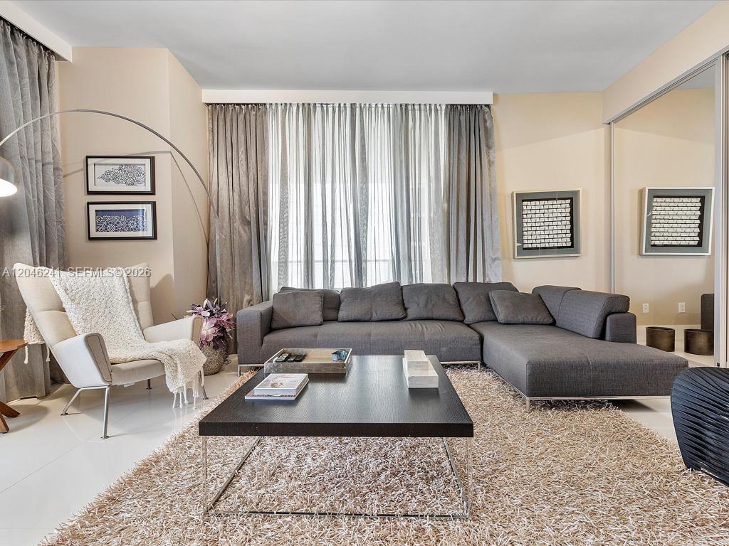 9705 COLLINS AVE #1804N