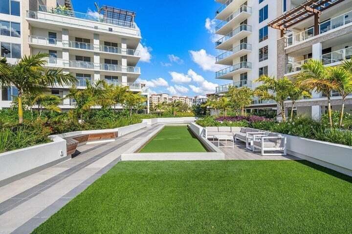 220 MIZNER #424