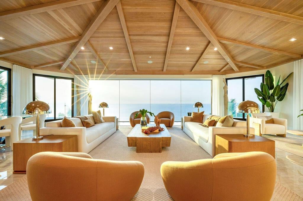 3425 OCEAN #PH401