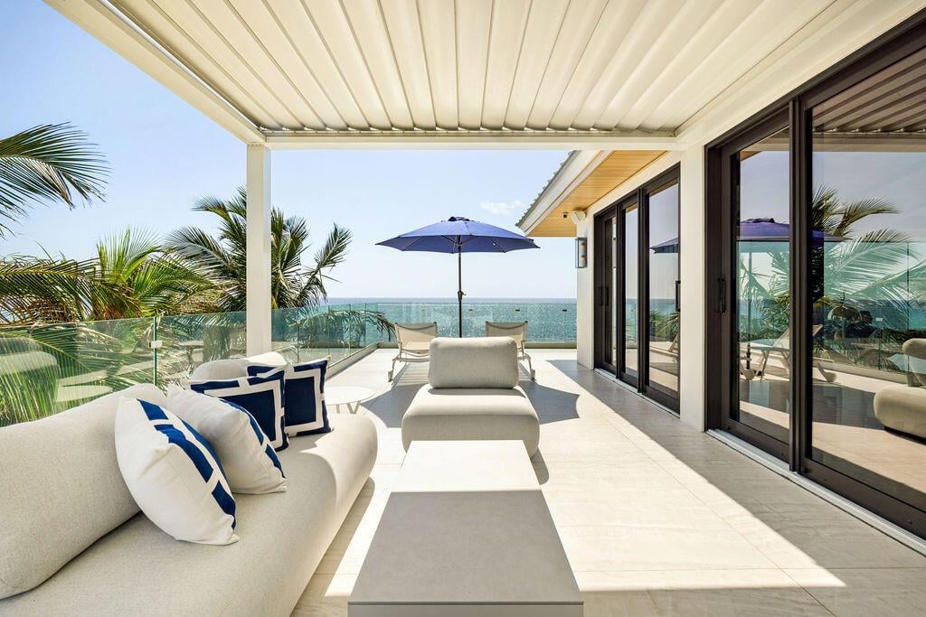 3425 OCEAN #PH401