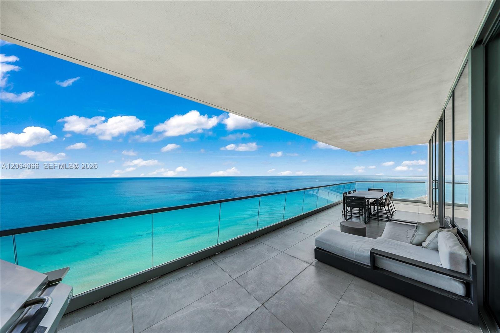 18501 COLLINS AVE #1804