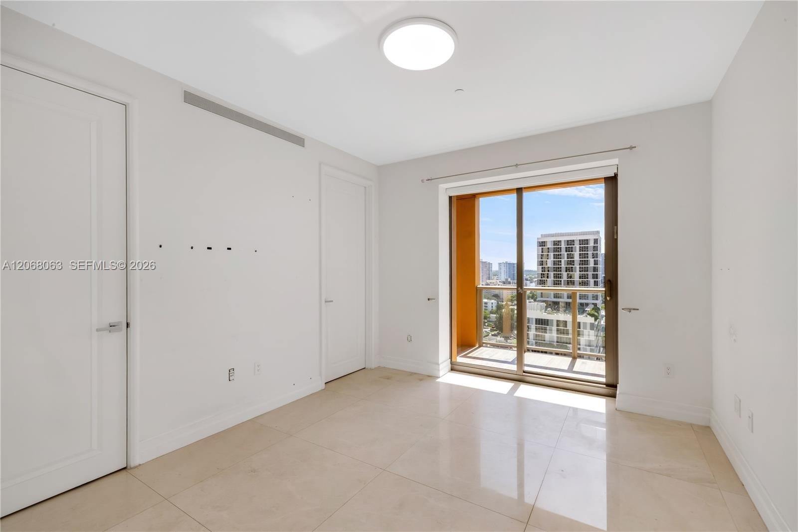 17749 COLLINS AVE #1201
