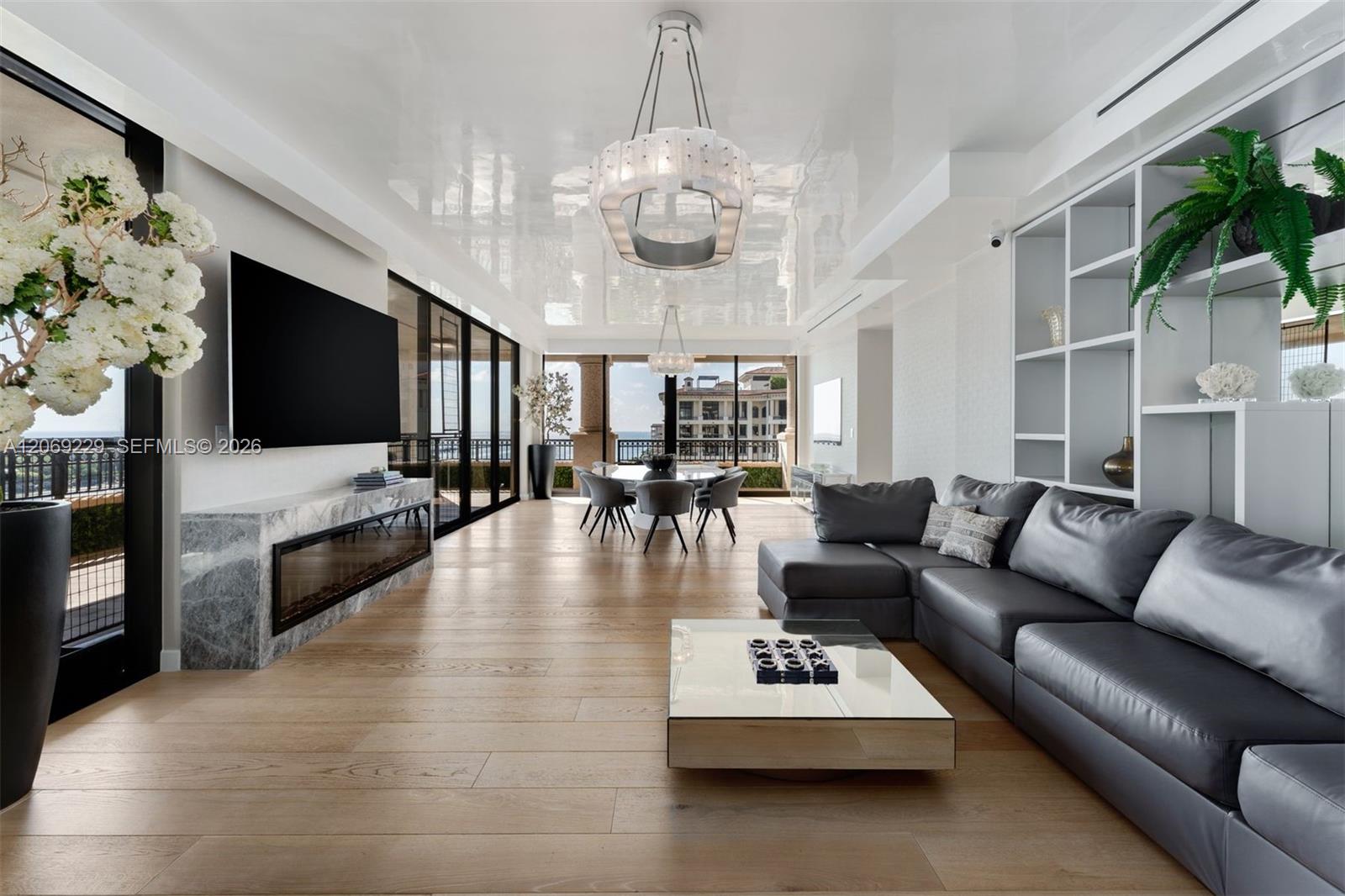 6893 FISHER ISLAND DR 6893 LPHCENTER #6893