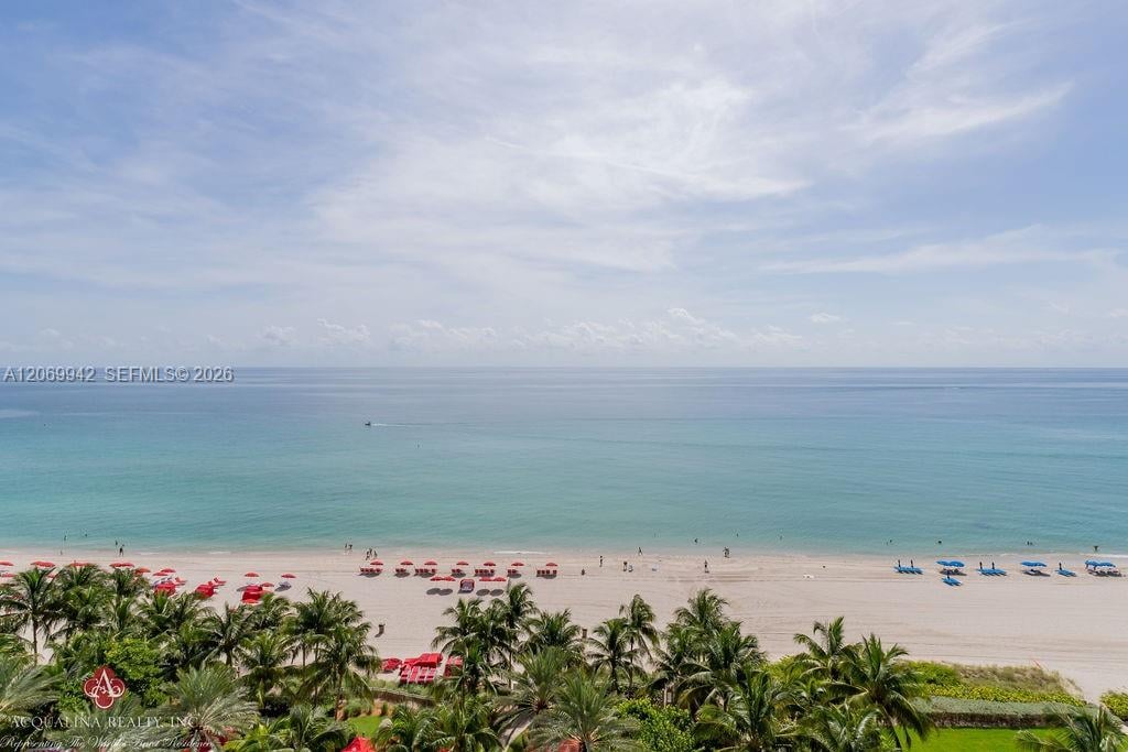 17749 COLLINS AVE #802