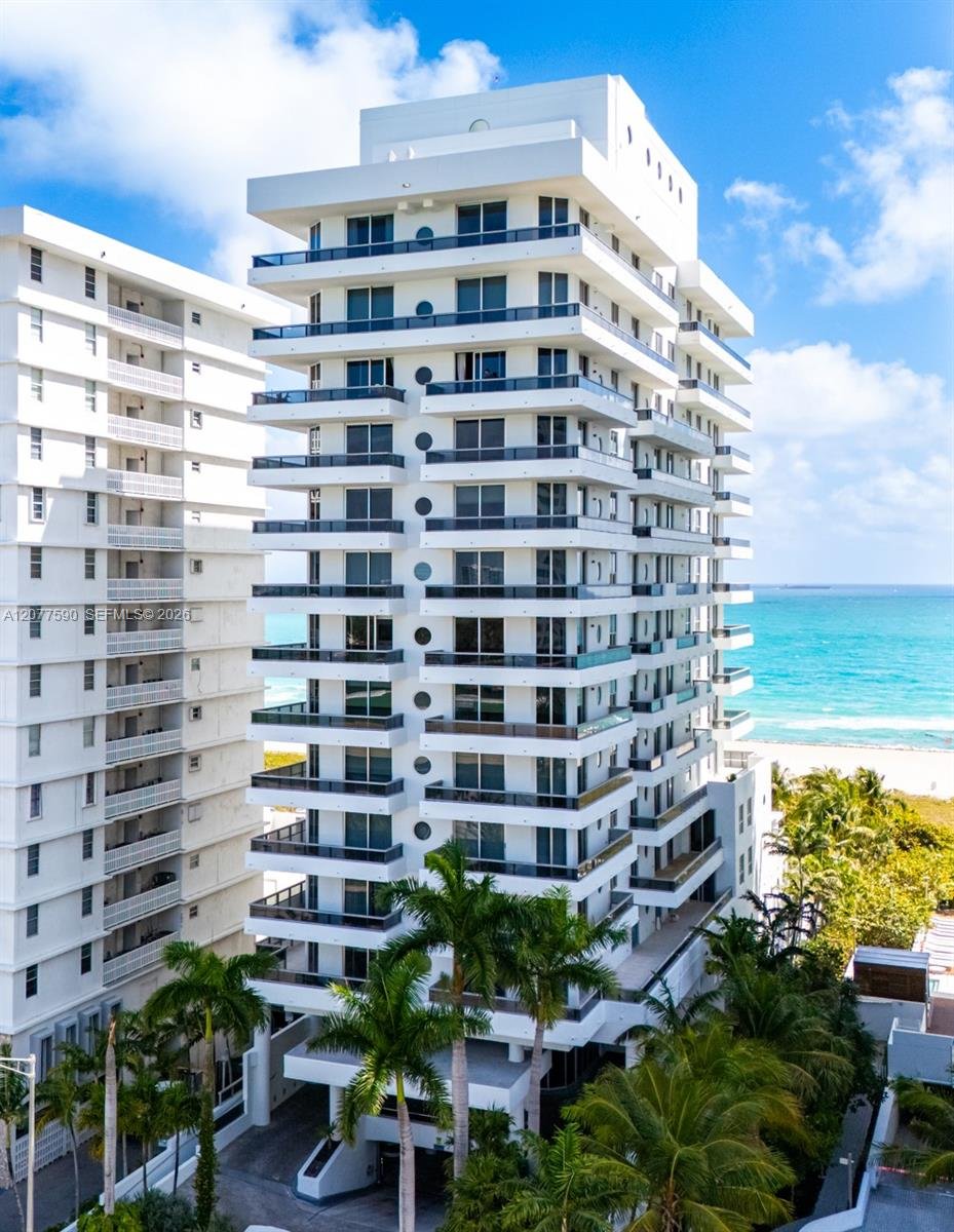 5801 COLLINS AVE #PH1600