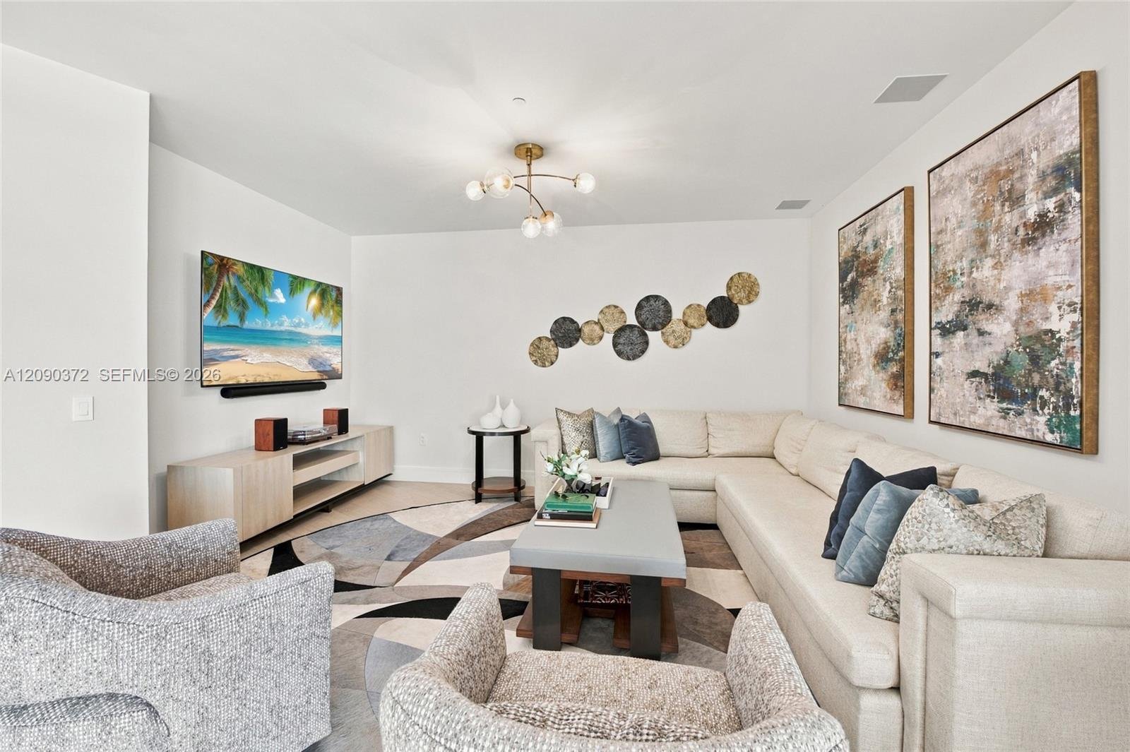 725 OCEAN BLVD #105