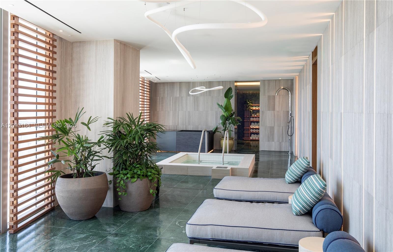 1400 BISCAYNE BOULEVARD #PH-5302