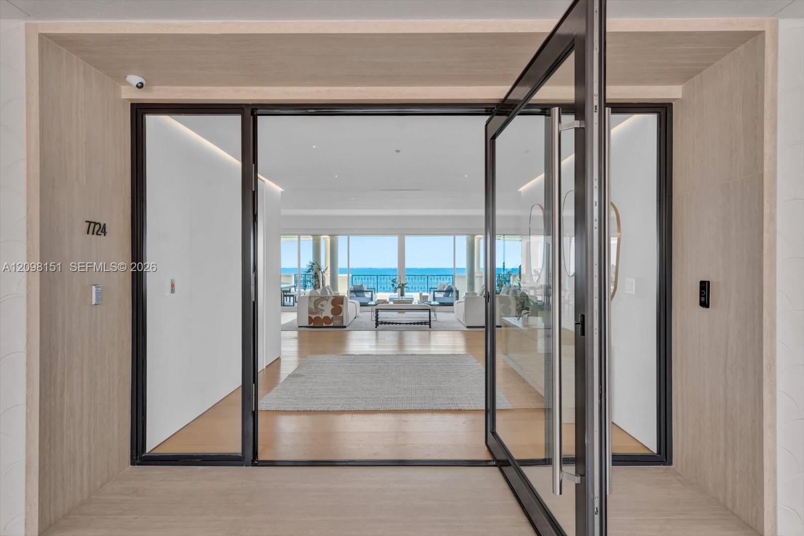 7724 FISHER ISLAND DR #7724