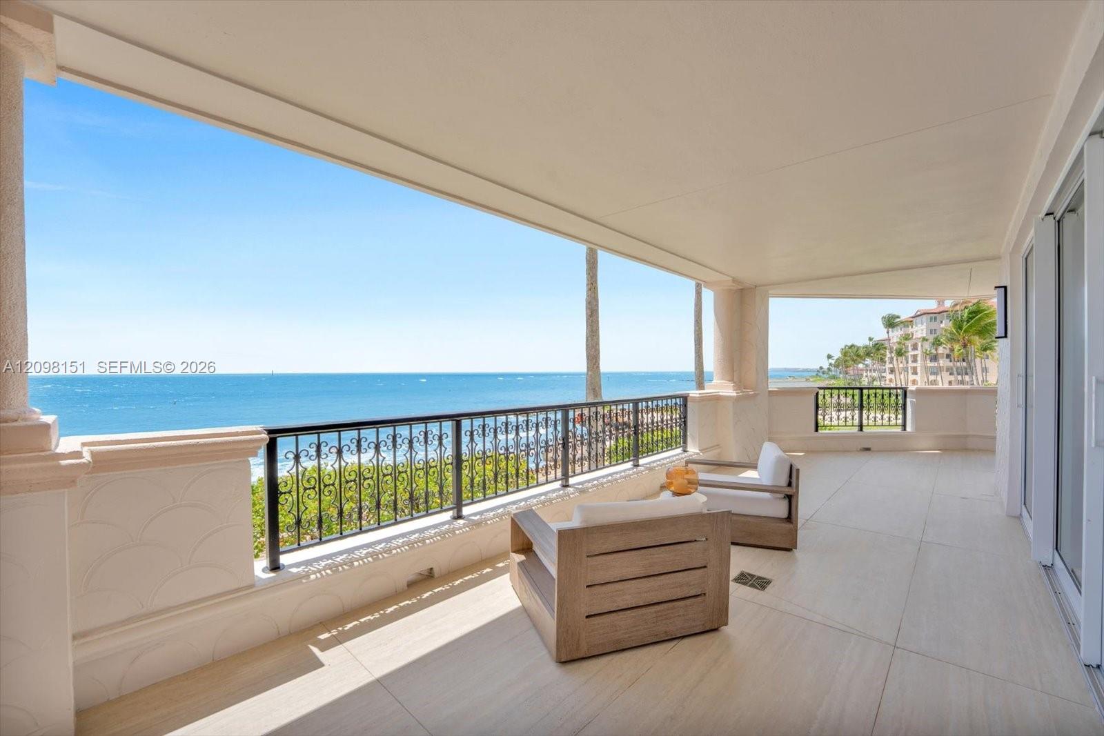 7724 FISHER ISLAND DR #7724
