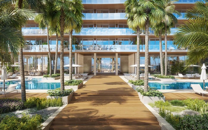Operational Questions for a Residence in Downtown Miami: Reviewing Beach or Waterfront Access During Storms, Maintenance Closures, and Special Events