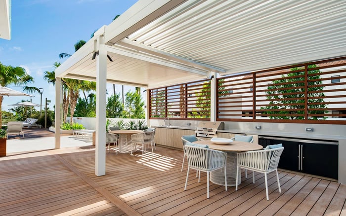 57 Ocean Miami Beach or The Ritz-Carlton Residences® South Beach: Where the Better Fit Depends on Balcony Rules, Outdoor Kitchens, and Terrace Weather Tolerance