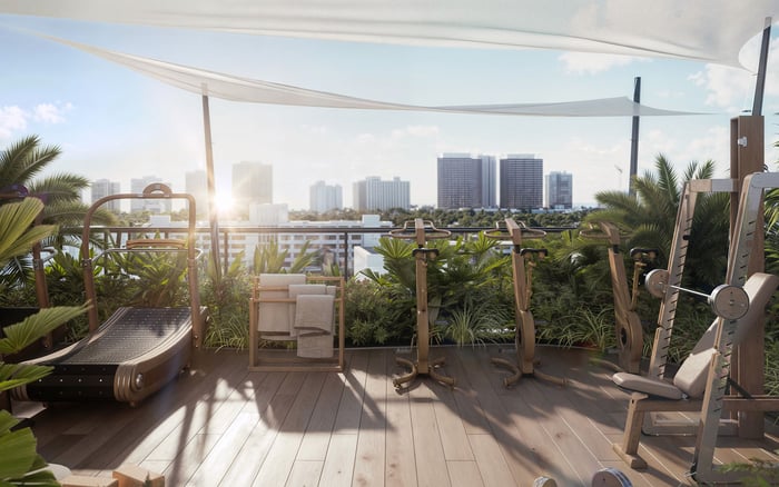Sixth & Rio Fort Lauderdale and Alma Bay Harbor Islands: Similar Prestige, Different Answers on Brand Promise, Service Staffing, and Household Autonomy