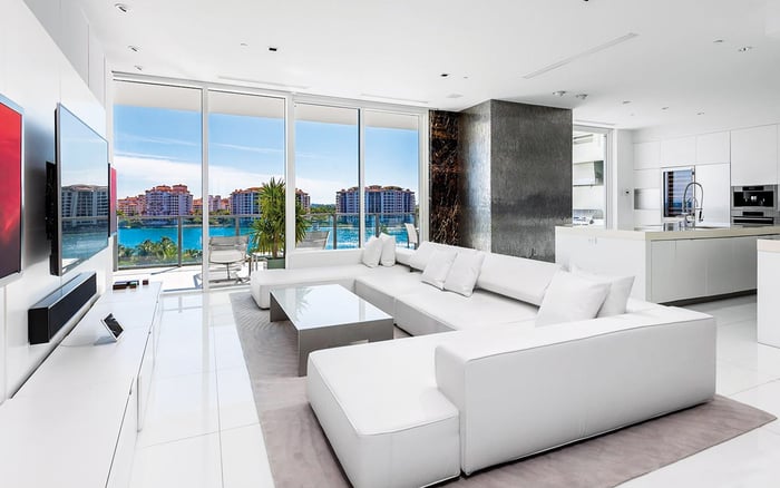 What to ask about emergency power standards before buying at Apogee South Beach