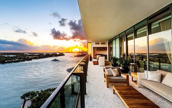 Apogee South Beach: What Family Buyers Should Ask About Pet-Relief Rules