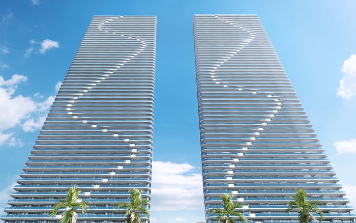 Questions for Counsel and Management at Aria Reserve Miami: Terrace Drainage, Outdoor-Furnishing Restrictions, and Storm-Securement Rules