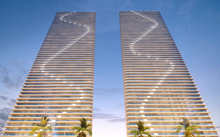 Financing Aria Reserve Miami: Why Even Cash Buyers Should Understand Portfolio Lending and Timing