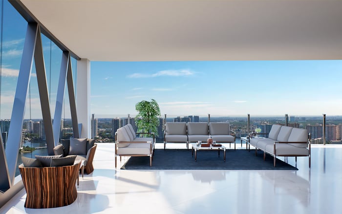 Top 5 South Florida Residences for Buyers Focused on Resale Liquidity Who Need Water Views with Lower Obstruction Risk and Practical Balcony Exposure