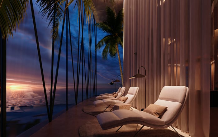 Best Luxury Developments for Sunset Views in Sunny Isles