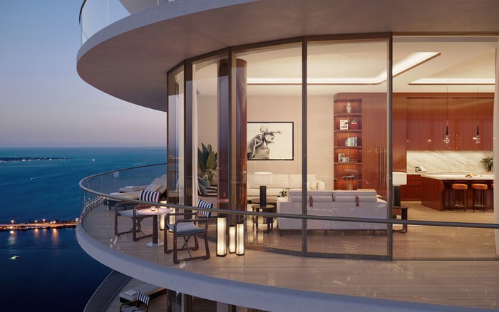 Privacy and Service at W Pompano Beach Hotel & Residences and Cipriani Residences Brickell: A Practical Review of Private Dining, Catered Events, and Service-Charge Transparency