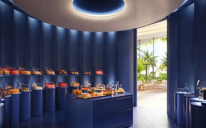 Comparing The Culinary Lifestyle Of Villa Miami Against The Artistic Curation Of EDITION Edgewater