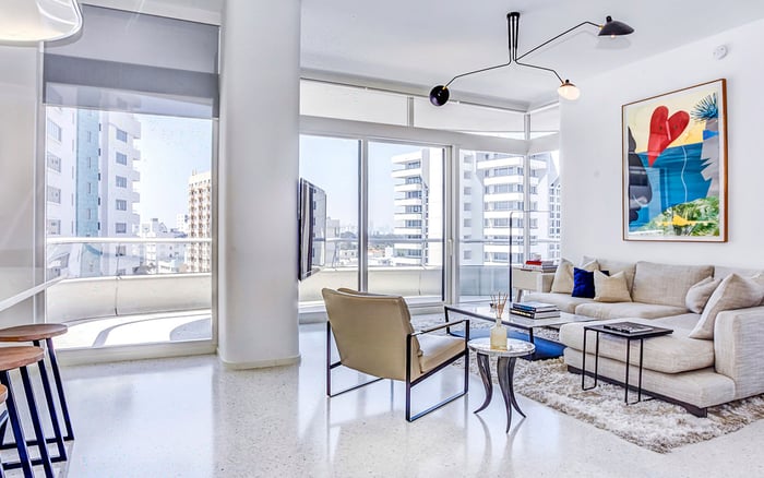 Armani Casa Residences Pompano Beach vs Faena House Miami Beach: The Practical Buyer Question Behind Sunrise Routines, Sunset Views, and Room-by-Room Livability