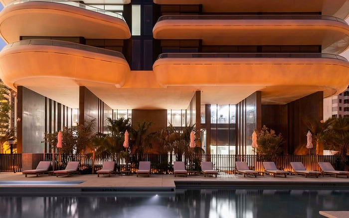 From Contract to Long-Term Ownership at Faena House Miami Beach and Shore Club Private Collections Miami Beach: Private Dining, Catered Events, and Service-Charge Transparency