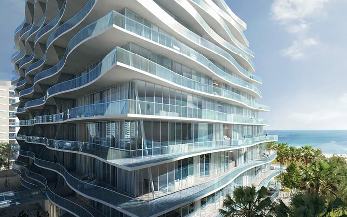888 Brickell by Dolce & Gabbana vs Fendi Château Residences Surfside: Whole-Floor Privacy, Neighbor Exposure, and Glass-Wall Comfort for Buyers Who Want Outdoor Space That Is Usable in Real Weather