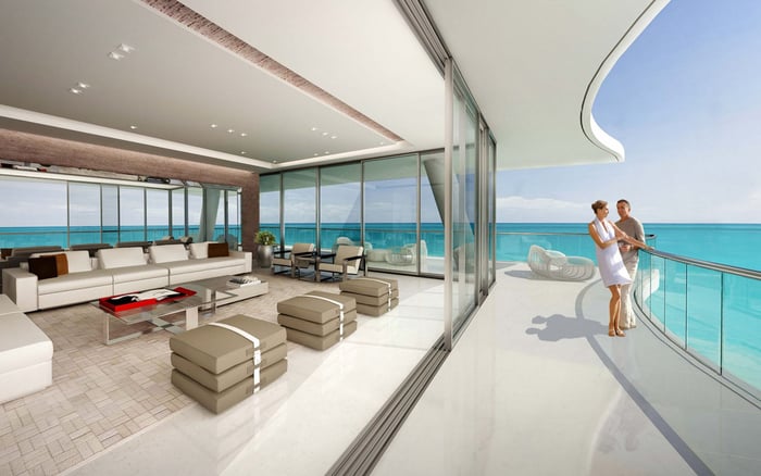 For Boston Families Moving to Surfside: How to Coordinate Multigenerational Privacy, Guest Accommodations, and Caregiver Logistics