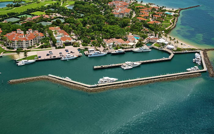 Manhattan to Fisher Island: the buyer’s guide to choosing a seasonal pied-à-terre