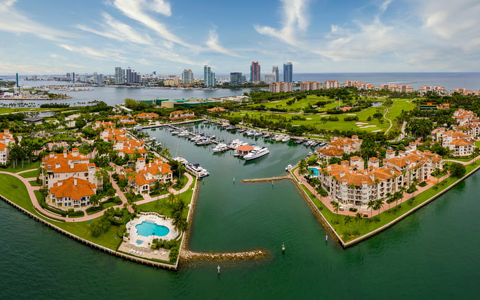 A 2026 Buyer’s Guide to Municipal Lien Searches, Permit History, Surveys, Easements, and Access Rights in Fisher Island