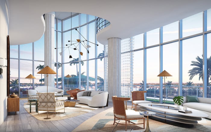 Best West Palm Beach luxury residences for buyers who want strong storm-day livability