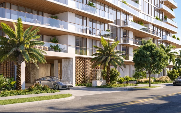 Why Glass House Boca Raton belongs on the shortlist for buyers prioritizing staff-ready service circulation