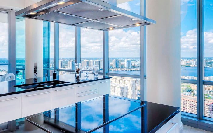 Jade Ocean Sunny Isles Beach vs Muse Residences Sunny Isles Beach: Established Oceanfront Values for Buyers Who Prefer Less New-Dev Risk