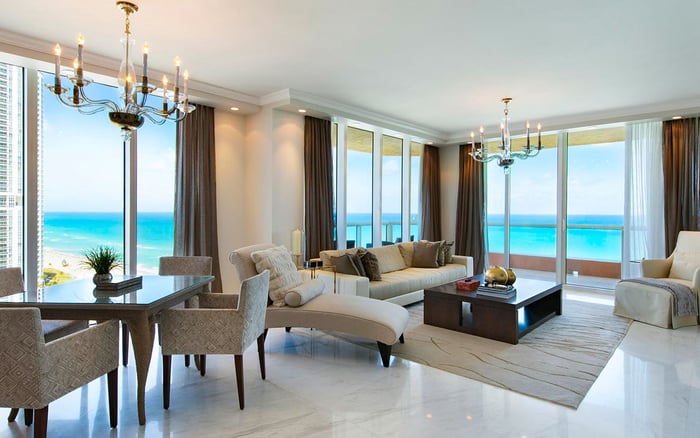Sunrise views or sunset entertaining: how the decision changes in South Flagler