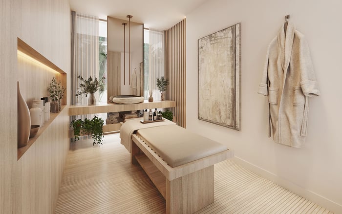 La Maré Bay Harbor Islands vs The Well Bay Harbor Islands: Sustainable Materials vs Medical-Grade Wellness