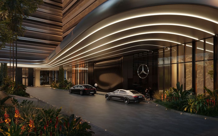Reading the Fine Print in Midtown Miami: Pet Policies, Service Elevators, and Guest Parking for Luxury Buyers Who Plan to Own Carefully