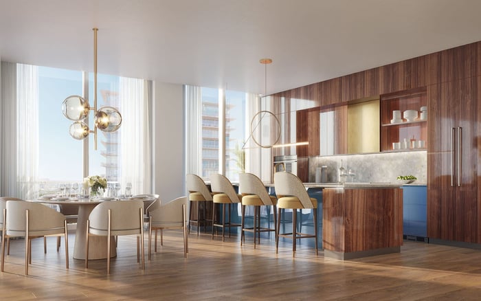 Buying a South Florida Home With Two Primary Suites: What Matters Beyond Equal Bedroom Size