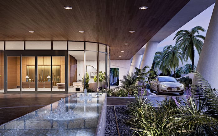 Coconut Grove vs Coral Gables: Village Living, Schools, and Low-Rise Luxury for Families