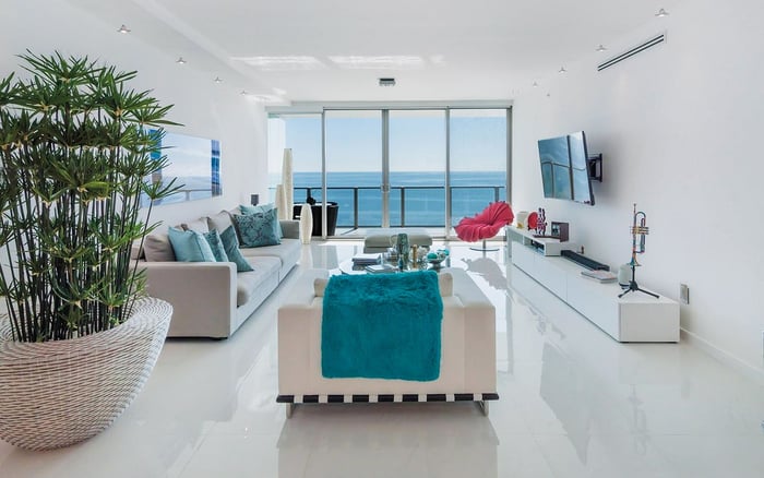 Alana Bay Harbor Islands and Oceana Key Biscayne: A Due-Diligence Lens on Sunrise Routines, Sunset Views, and Room-by-Room Livability
