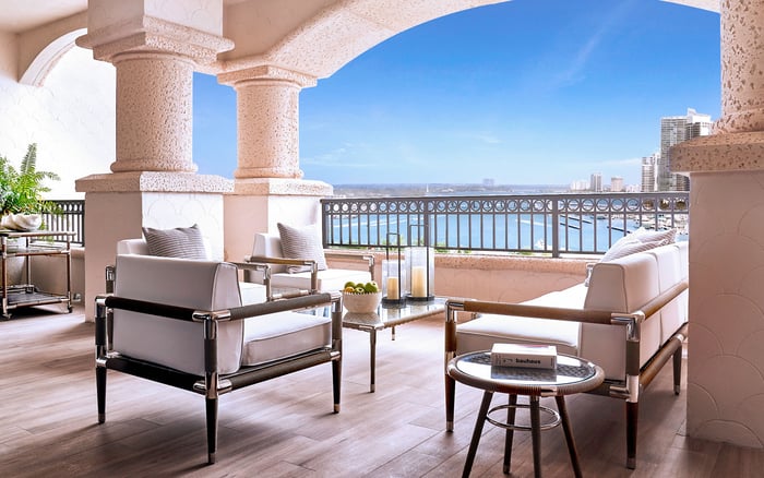 Evaluating Palazzo della Luna: How a Municipal Lien Search and Permit Review Can Prevent Post-Closing Surprises