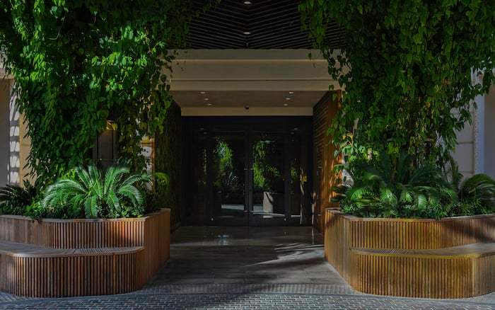 Half-Floor Residences at Palazzo della Luna: How Layout, Exposure, and Elevator Access Shape Value
