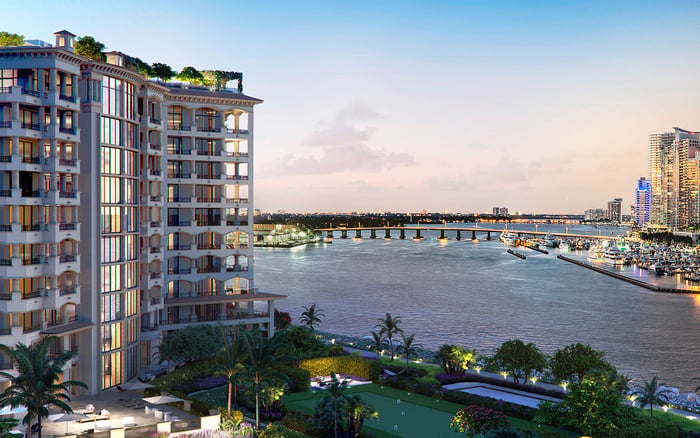 How Palazzo della Luna Fits Buyers Prioritizing Club Access and Island Privacy in Fisher Island