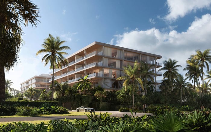 Dubai to Palm Beach Gardens in 2026: Domicile Questions Luxury Buyers Should Answer Before Closing