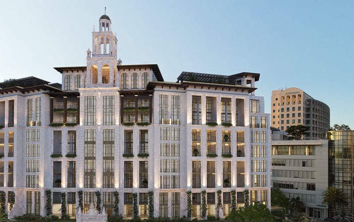 Mr. C Tigertail Coconut Grove and Ponce Park Coral Gables: A Due-Diligence Lens on Neighborhood Momentum, Resale Liquidity, and Daily Calm