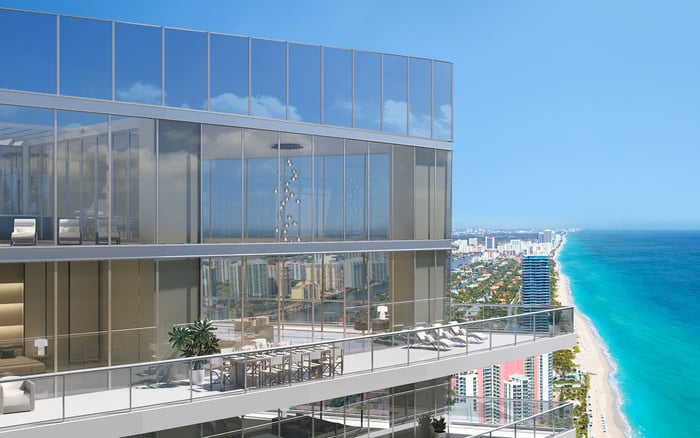 Why buyers splitting time between New York and Florida should understand high-floor wind behavior before signing in South Florida