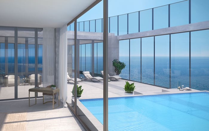 Waterfront Privacy at Armani Casa Sunny Isles Beach: What Buyers Should Know About Sightlines, Elevators, and Amenity Flow