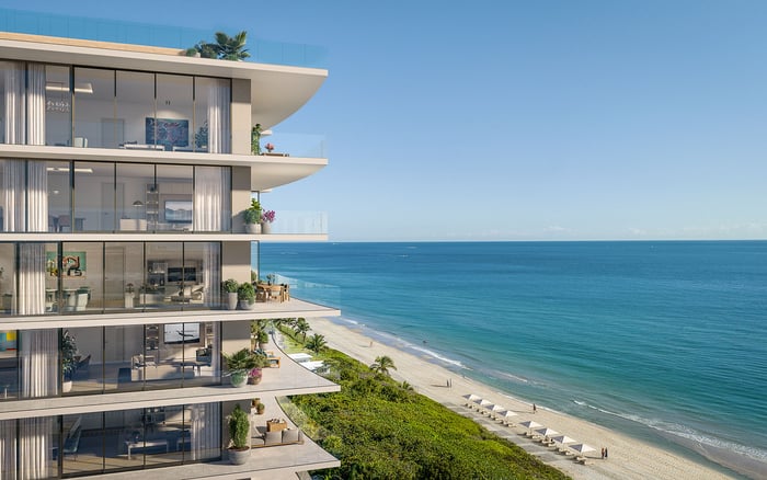 Palm Beach or Hillsboro Beach: which lifestyle better fits family-office principals