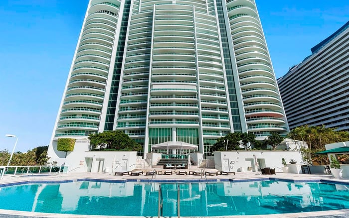 Brickell or Downtown Miami: Which Better Supports a Full-Time South Florida Life