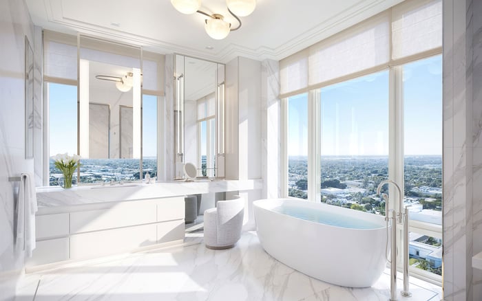South Flagler House West Palm Beach vs Eighty Seven Park Surfside: The Lifestyle Contrast Behind Wellness Programming, Spa Traffic, and Long-Stay Livability